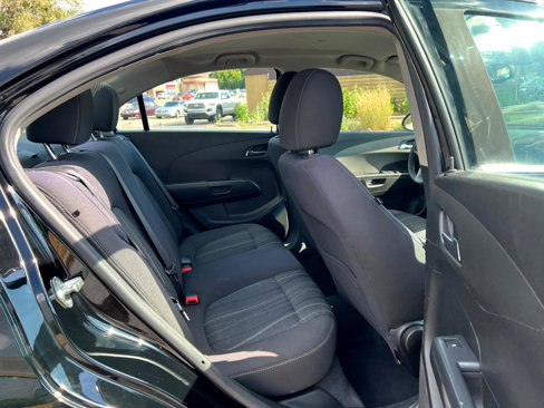 Used 2012 Chevrolet Sonic LT image 32