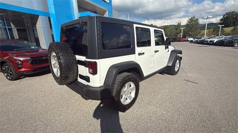 Used 2018 Jeep Wrangler Unlimited Sport S image 4