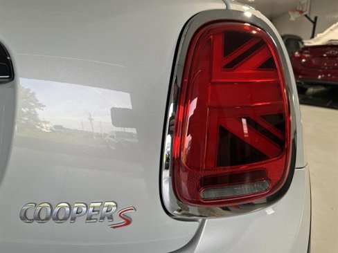 Used 2020 MINI Cooper S image 10