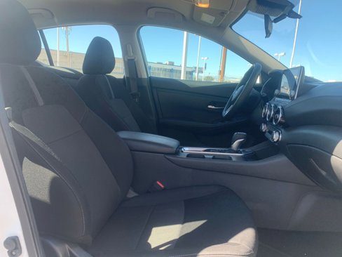 Used 2024 Nissan Sentra SV image 34