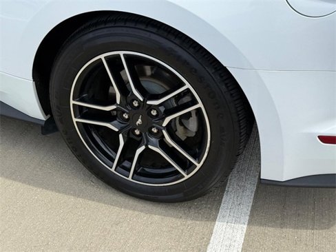 Used 2021 Ford Mustang Premium image 7