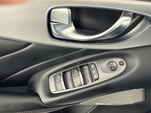 Used 2021 INFINITI Q50 Luxe image 15