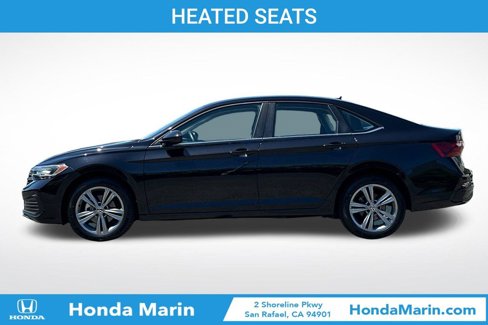 Used 2024 Volkswagen Jetta SE image 8