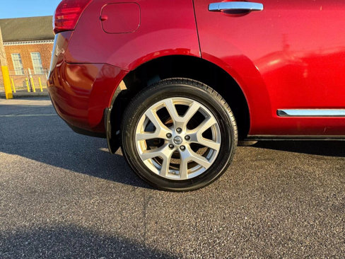 Used 2013 Nissan Rogue SL image 37