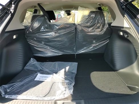 New 2026 Honda HR-V LX image 8