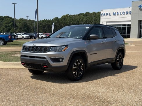 Used 2021 Jeep Compass Trailhawk image 1