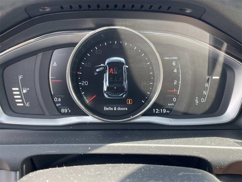 Used 2015 Volvo V60 T5 Cross Country Platinum w/ Protection Package image 30