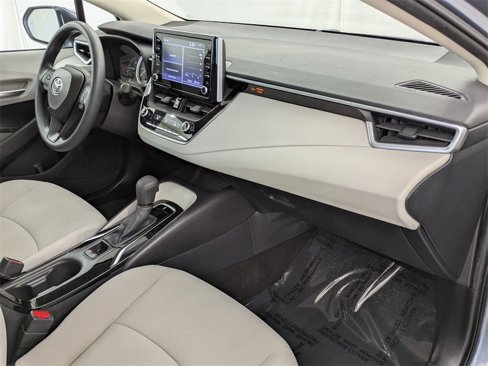 Used 2020 Toyota Corolla LE image 29