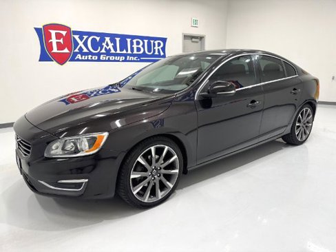 Used 2015 Volvo S60 T5 Premier image 3