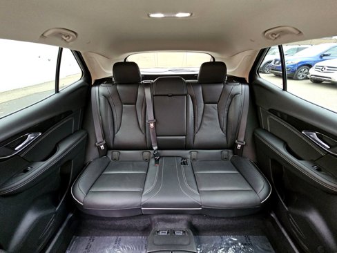 Used 2021 Buick Envision Essence image 12