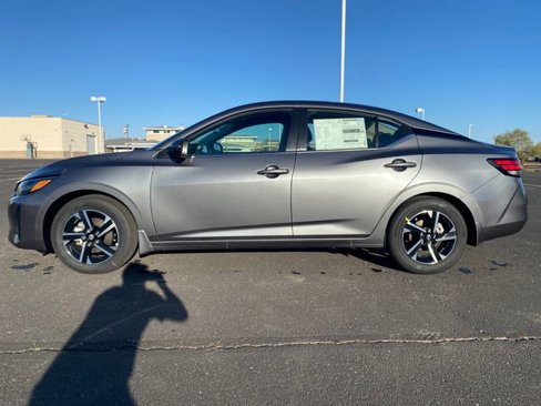 New 2025 Nissan Sentra SV image 3