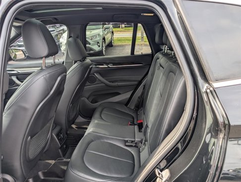 Used 2018 BMW X1 xDrive28i image 12