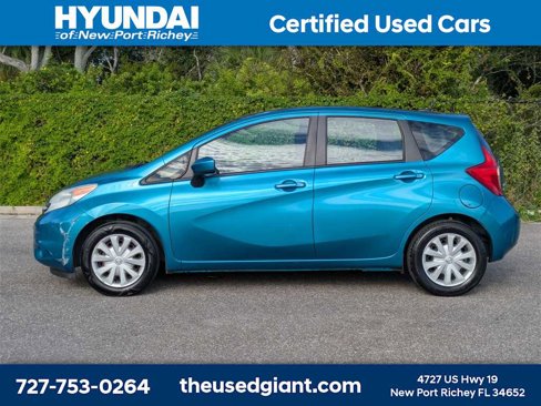 Used 2016 Nissan Versa Note SV image 2