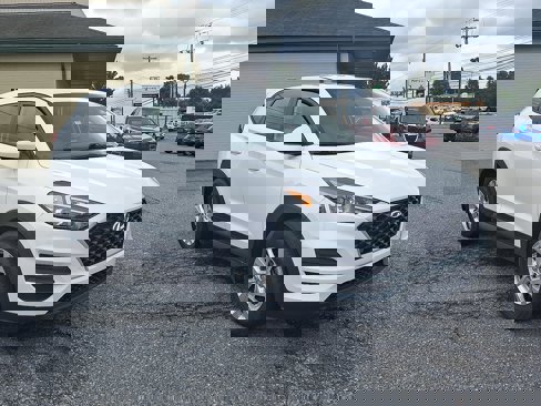 Used 2021 Hyundai Tucson SE image 3