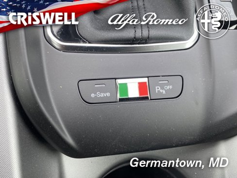 New 2024 Alfa Romeo Tonale Ti w/ Active Assist Package image 31