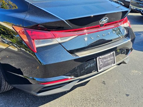 Used 2023 Hyundai Elantra SEL w/ Convenience Package image 14