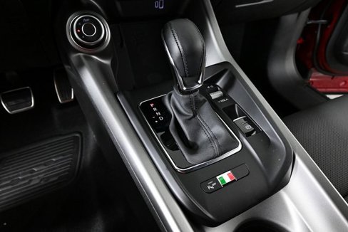 New 2025 Alfa Romeo Tonale w/ Premium Package image 17