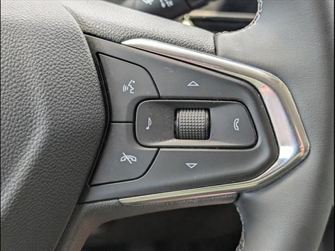 Used 2024 Chevrolet Trax ACTIV w/ Driver Confidence Package image 17