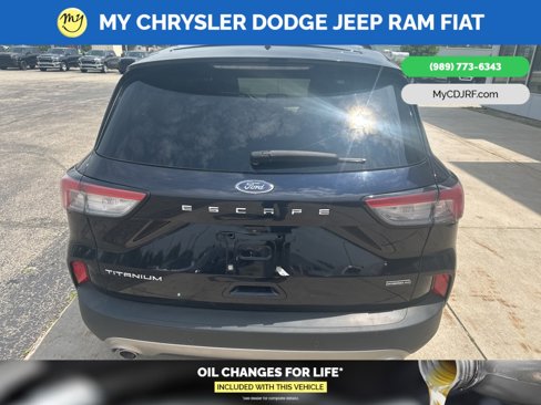 Used 2021 Ford Escape Titanium w/ Titanium Elite Package image 7
