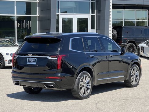 Used 2021 Cadillac XT6 Premium Luxury w/ LPO, Floor Liner Package image 6