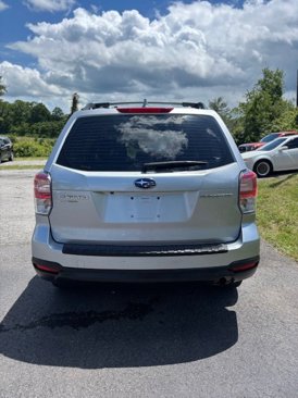 Used 2018 Subaru Forester 2.5i w/ Alloy Wheel Package image 7