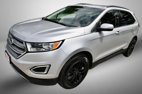 Used 2015 Ford Edge SEL image 2