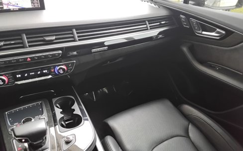 Used 2019 Audi Q7 3.0T Prestige image 22