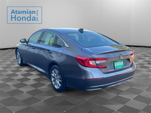 Used 2018 Honda Accord LX image 3