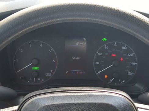 Used 2024 Toyota Corolla LE image 23
