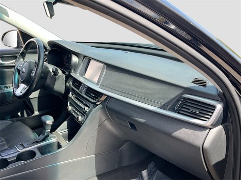 Used 2020 Kia Optima SE image 29