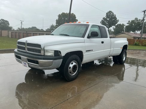 Used 2001 Dodge Ram 3500 Truck 2WD Quad Cab image 1