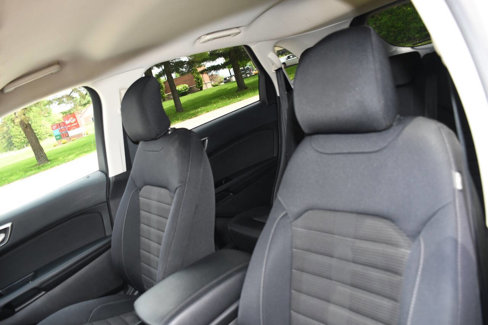 Used 2015 Ford Edge SEL image 11
