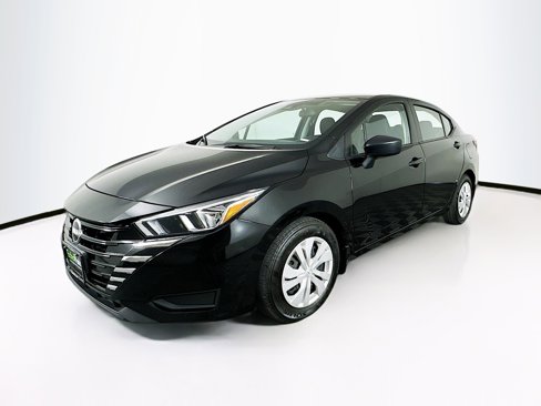 Used 2024 Nissan Versa S w/ Trunk Package image 3