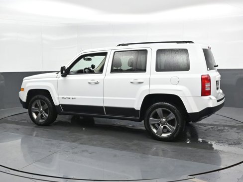 Used 2015 Jeep Patriot High Altitude image 7