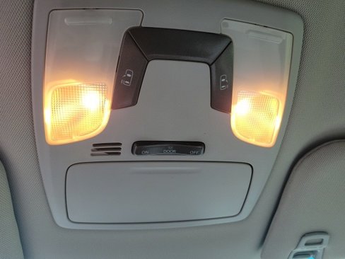 Used 2015 Toyota Sienna LE image 34