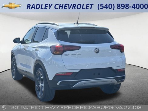 Certified 2022 Buick Encore GX Select image 3