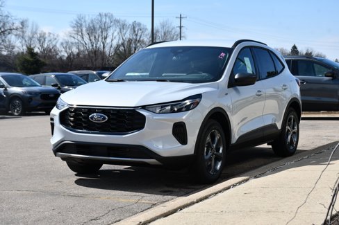 Used 2025 Ford Escape ST-Line w/ Tech Pack #1 image 4
