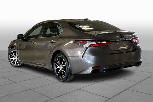 Used 2023 Toyota Camry SE image 11