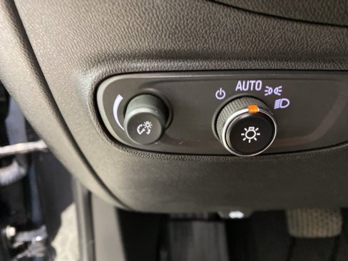 Used 2022 Chevrolet Equinox LT image 33
