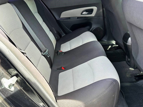 Used 2015 Chevrolet Cruze LS image 19
