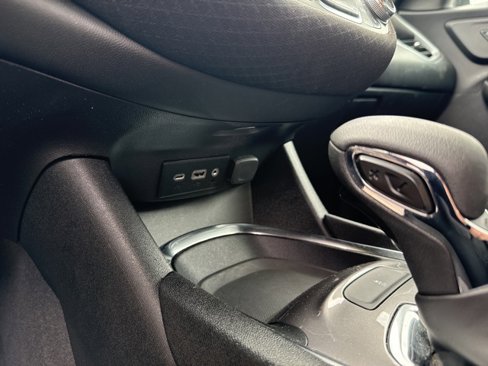 Used 2023 Chevrolet Malibu LT image 23
