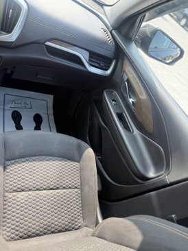 Used 2019 GMC Terrain SLE w/ Driver Convenience Package image 13
