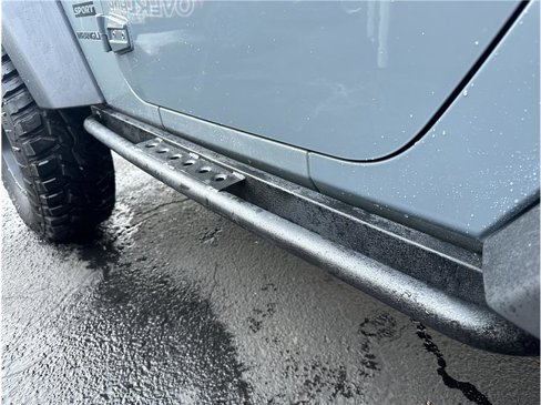 Used 2015 Jeep Wrangler Sport w/ Connectivity Group image 12