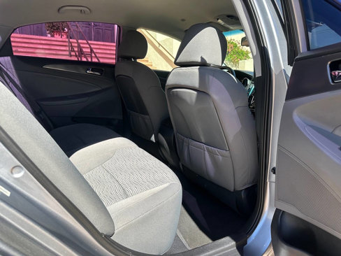 Used 2015 Hyundai Sonata Limited image 16