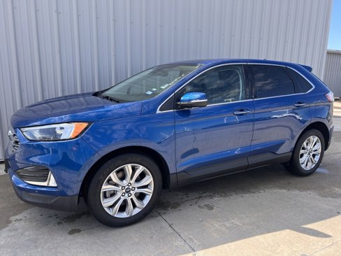 Used 2022 Ford Edge Titanium image 4