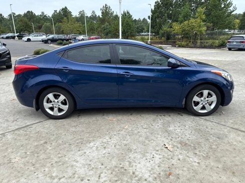 Used 2013 Hyundai Elantra GLS w/ Preferred Pkg image 10