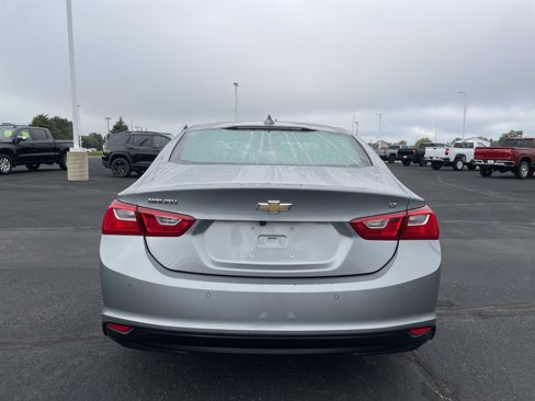 Used 2024 Chevrolet Malibu LT image 4