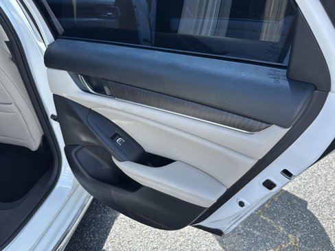Used 2020 Honda Accord EX-L image 13