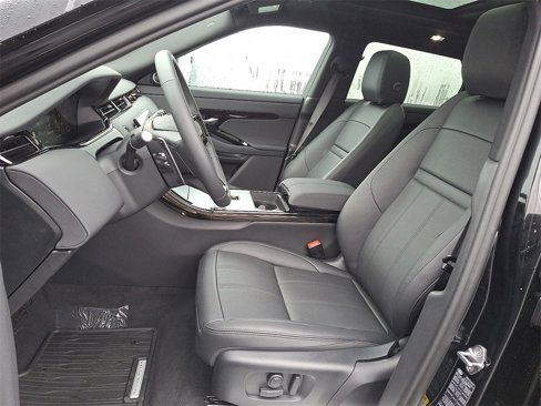 Used 2025 Land Rover Range Rover Evoque S image 8