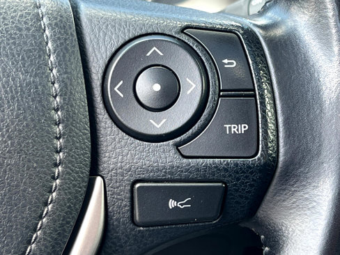 Used 2016 Toyota RAV4 Limited image 21